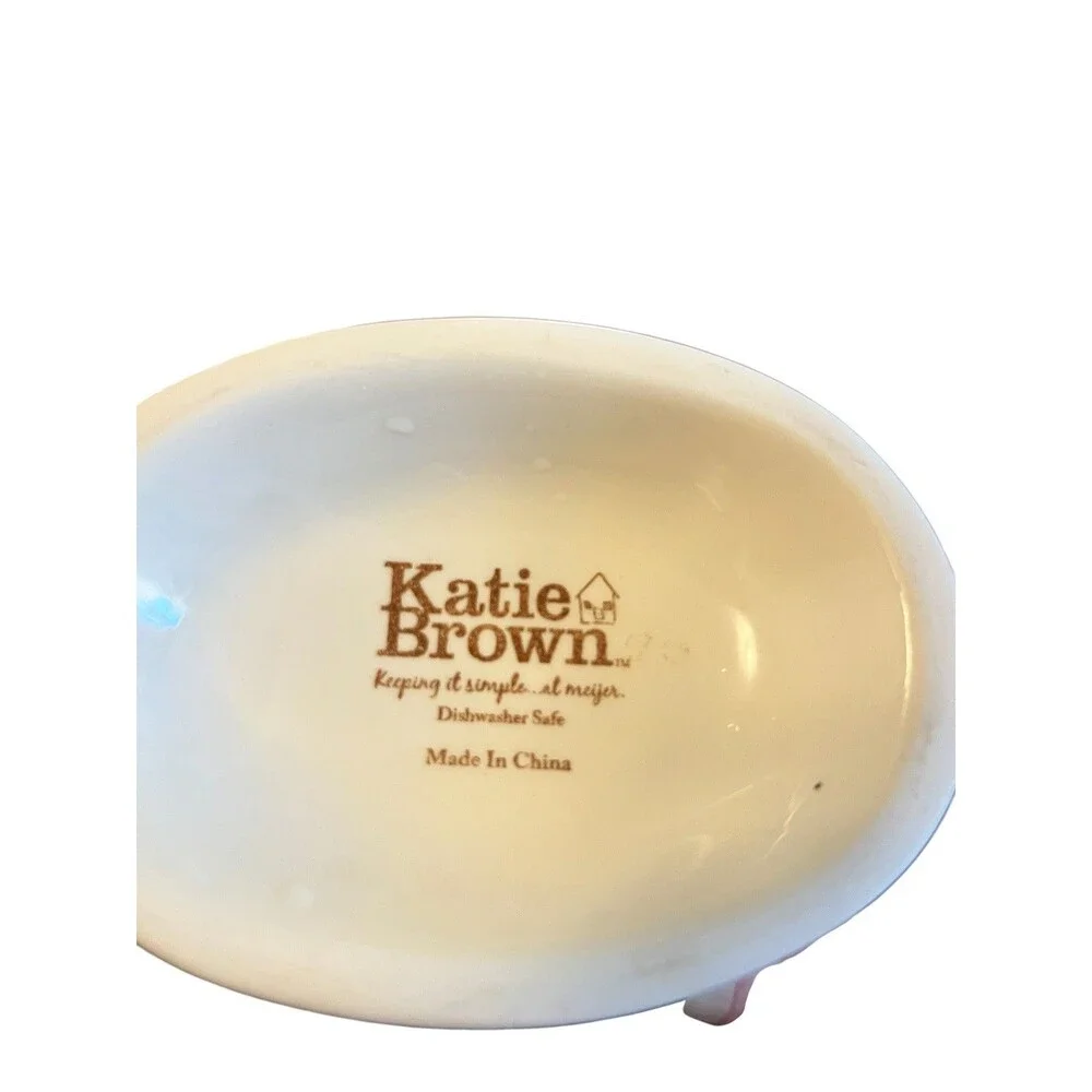 Katie Brown  Off White Gravy Bowl  Thick Handle